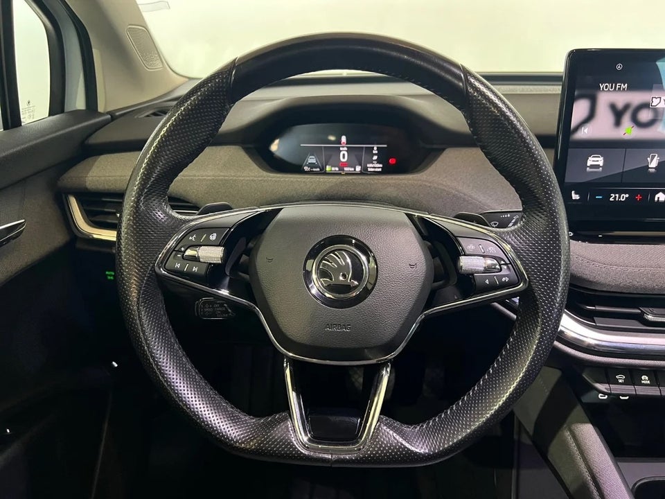 Skoda Enyaq 80 iV Plus Loft 5d