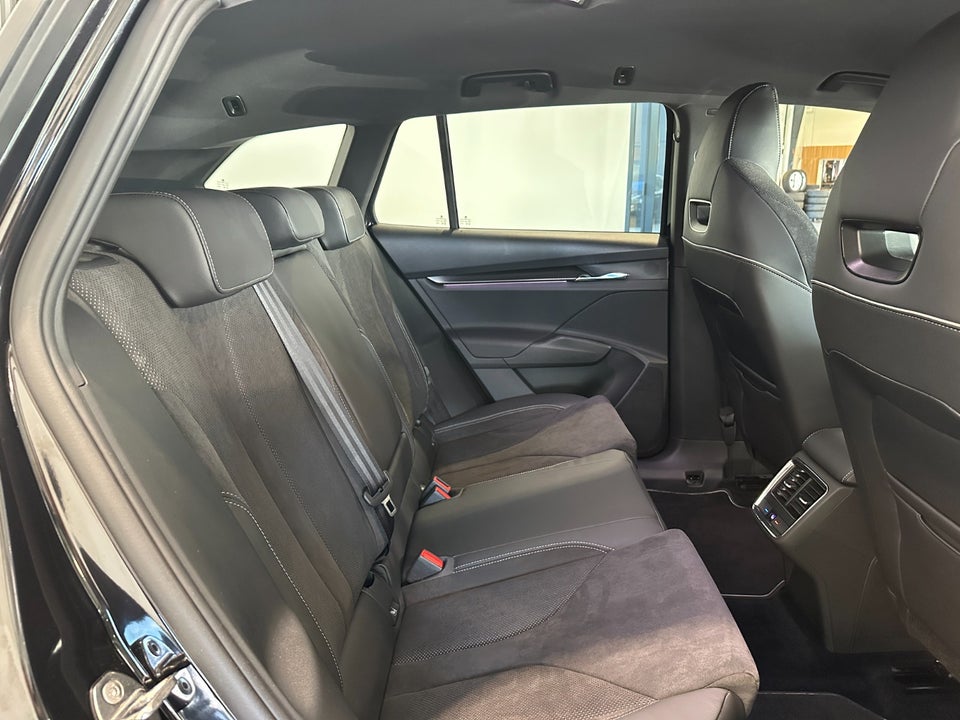 Skoda Enyaq 80 iV Sportline 5d