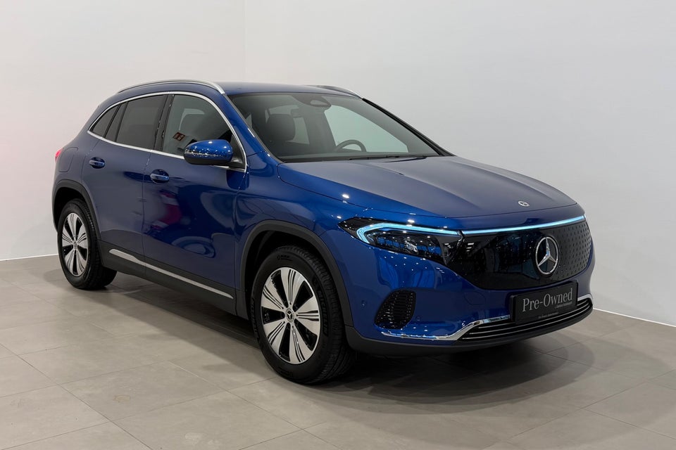 Mercedes EQA300 Progressive 4Matic 5d