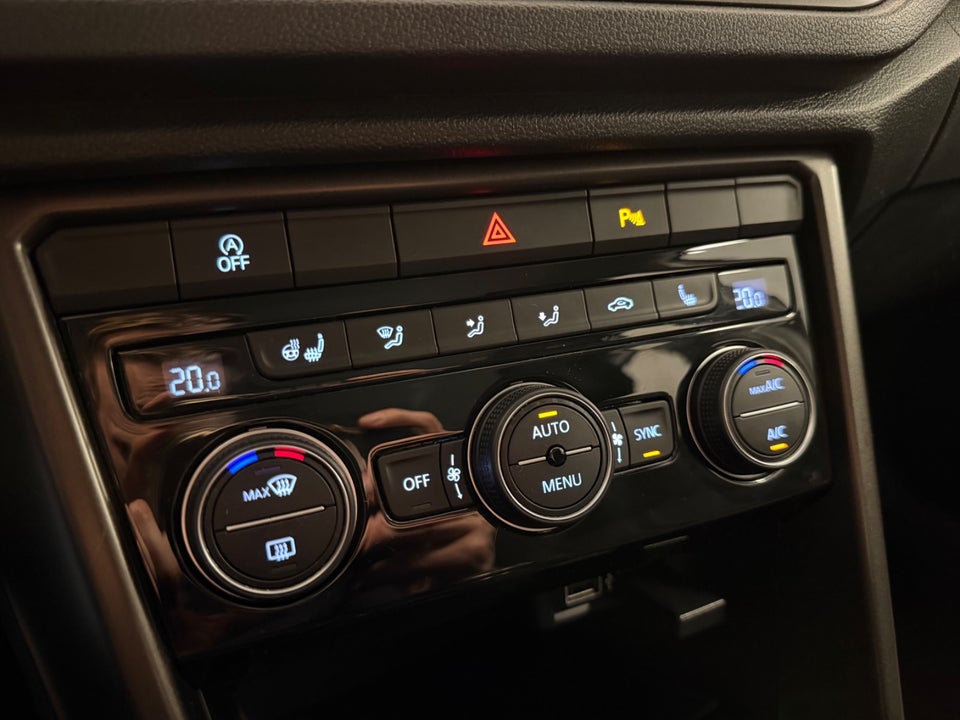VW T-Roc 1,0 TSi 115 City 5d