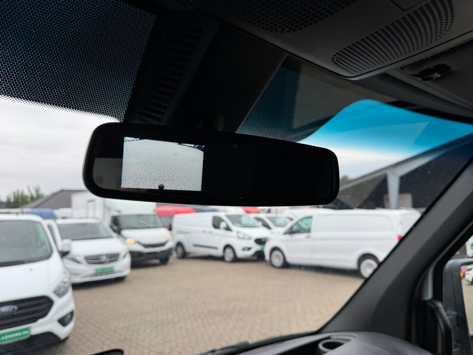 Mercedes Sprinter 317 2,0 CDi A3 Chassis aut. RWD 2d