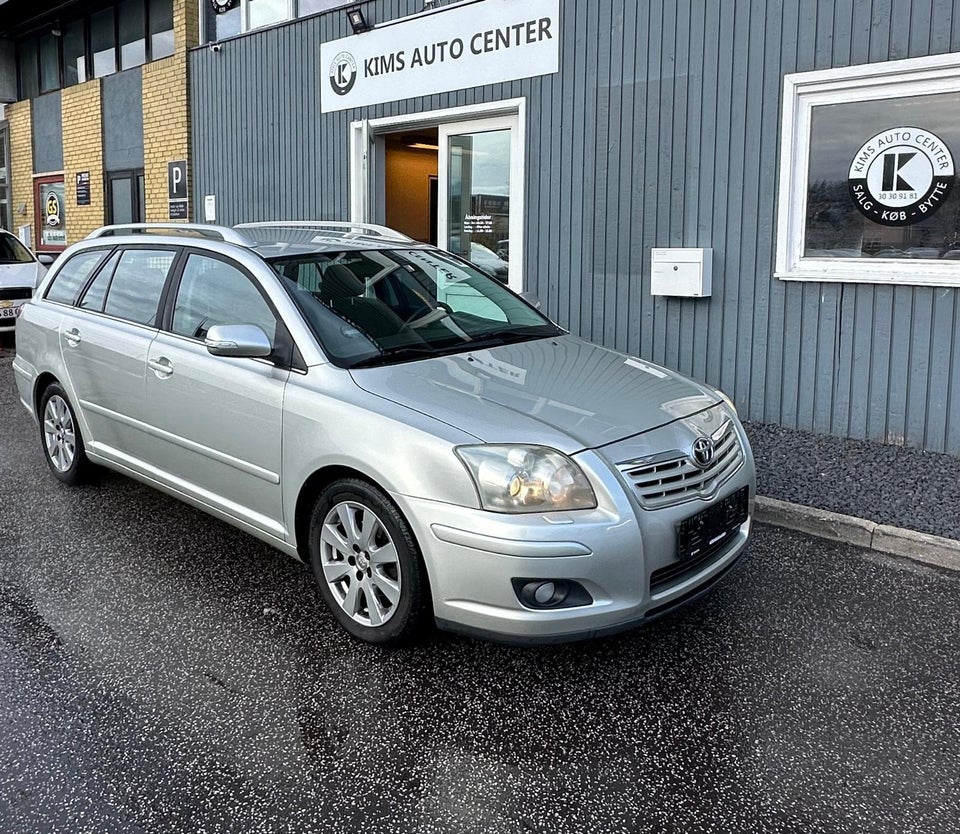 Toyota Avensis 1,8 VVT-i Sol stc. 5d