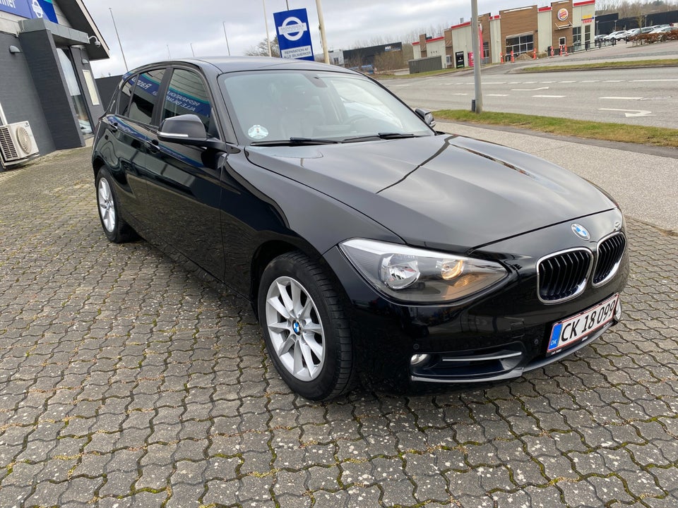 BMW 120d 2,0 Sport Line aut. 5d