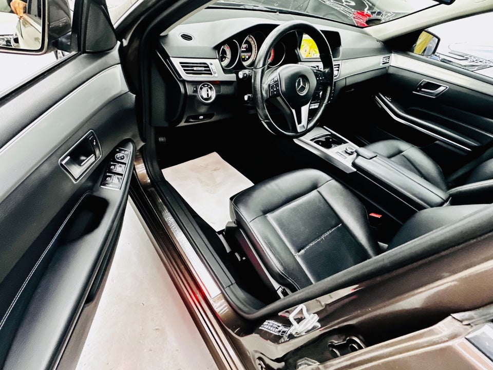 Mercedes E220 2,2 BlueTEC Avantgarde stc. 5d