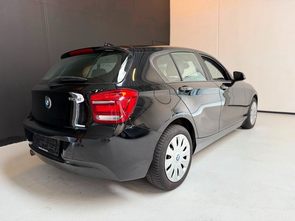 BMW 118d 2,0 aut. 5d