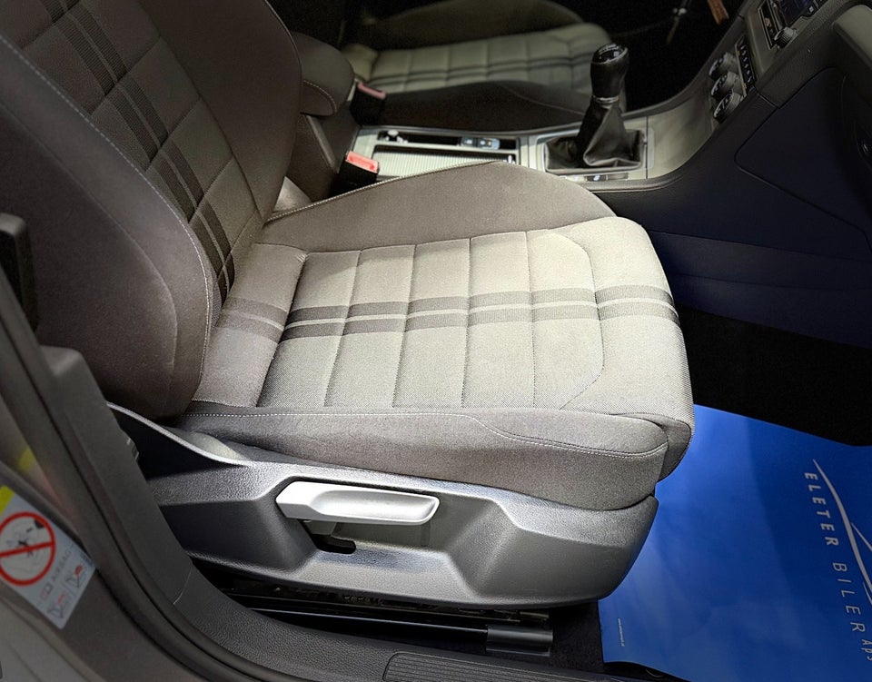 VW Golf VII 1,4 TSi 122 Comfortline BMT 5d