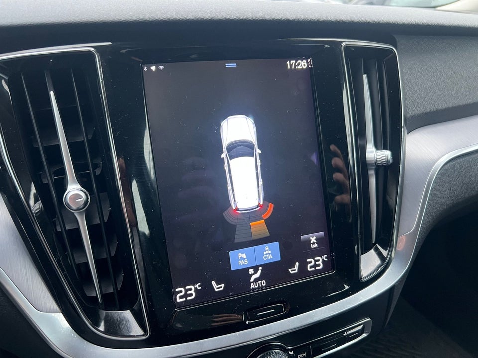 Volvo V60 2,0 B4 197 Inscription aut. 5d