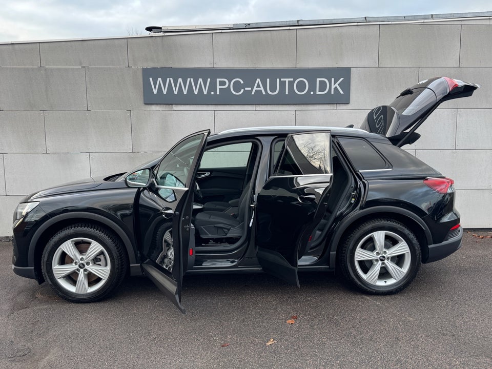 Audi Q4 e-tron 40  5d