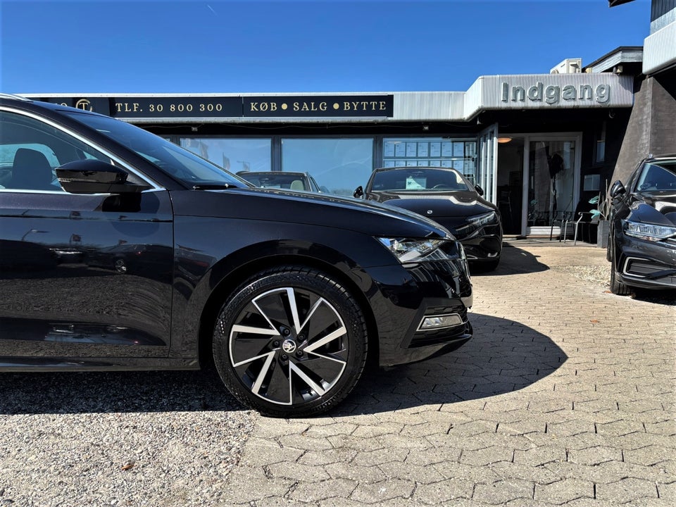 Skoda Octavia 1,4 TSi iV Plus Combi DSG 5d