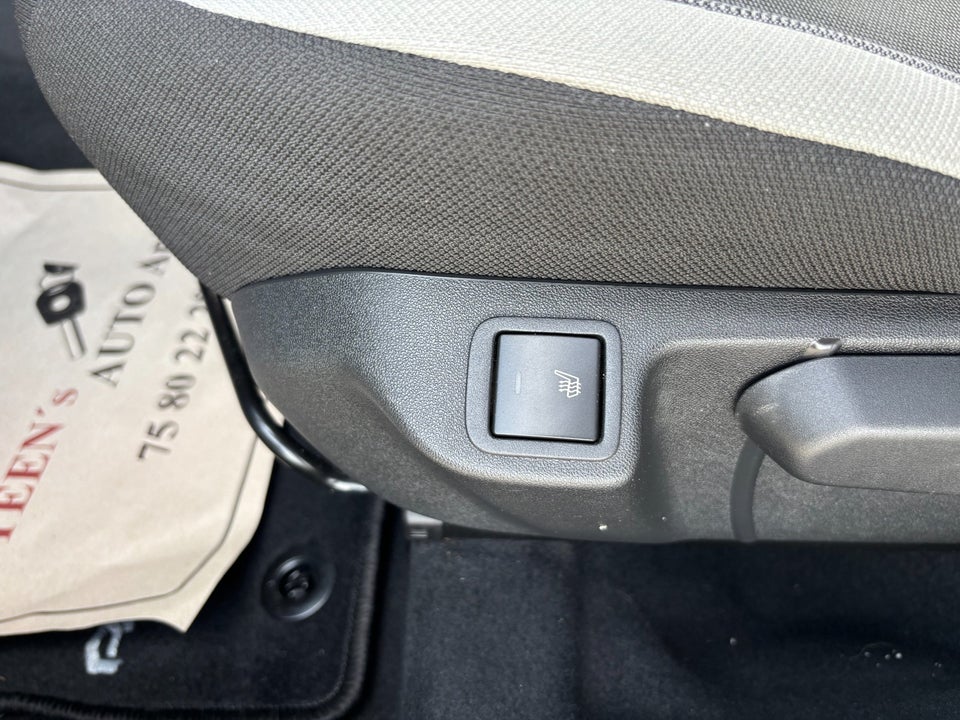 Toyota Aygo 1,0 VVT-i x-play x-shift 5d