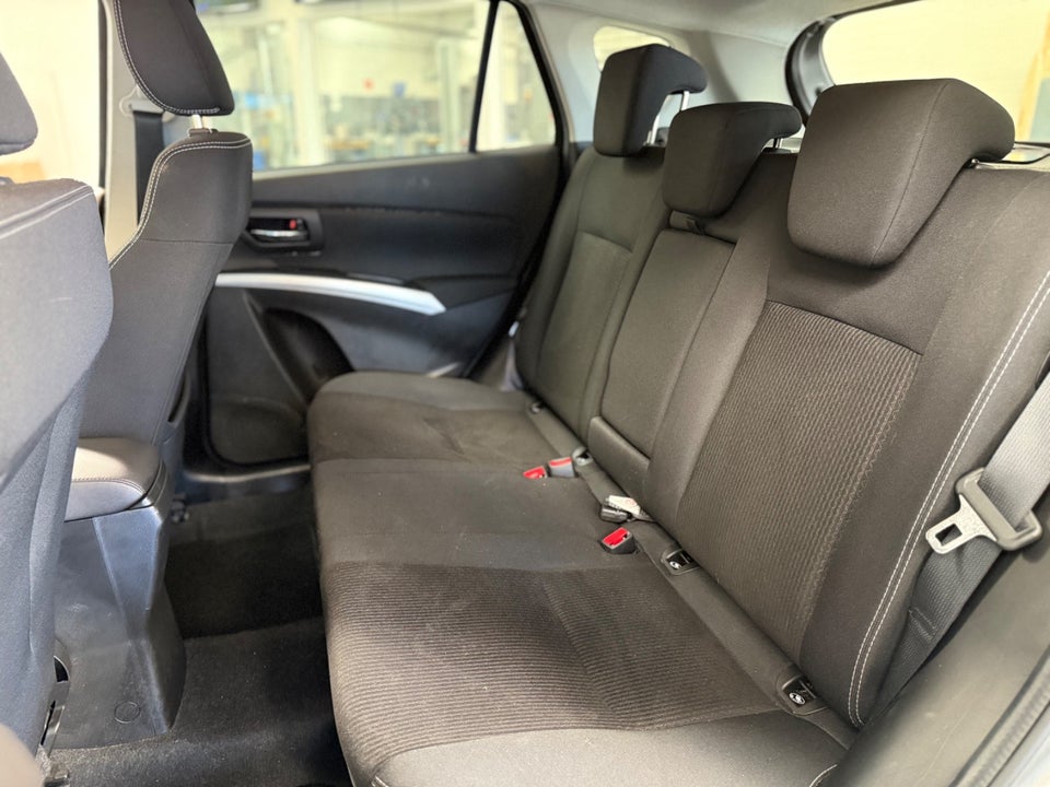 Suzuki S-Cross 1,4 mHybrid Active 5d