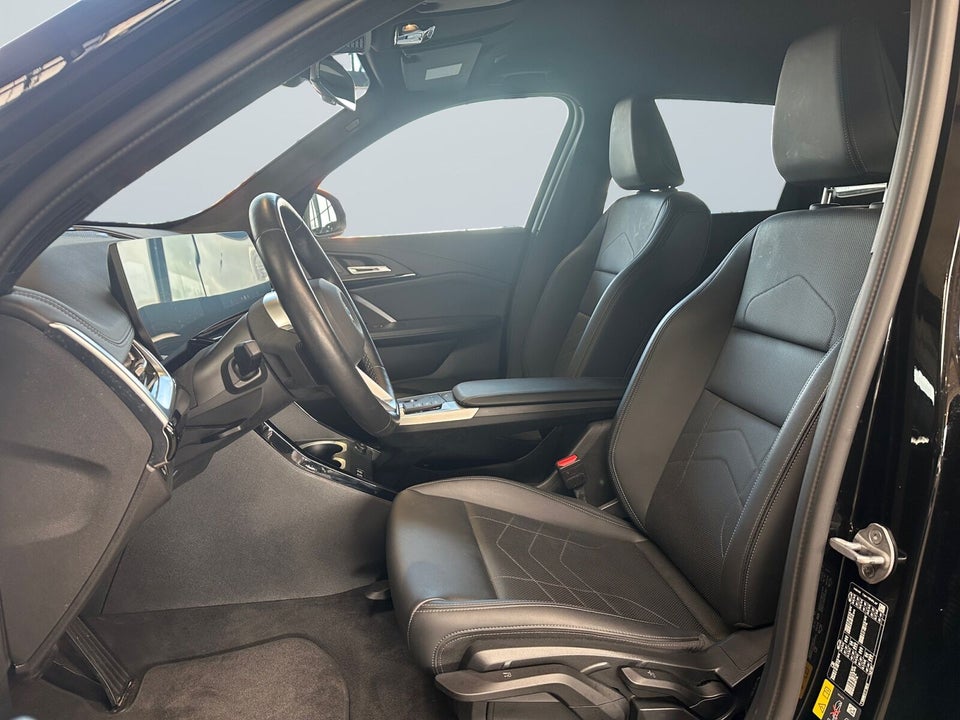 BMW iX1 eDrive20 X-Line 5d