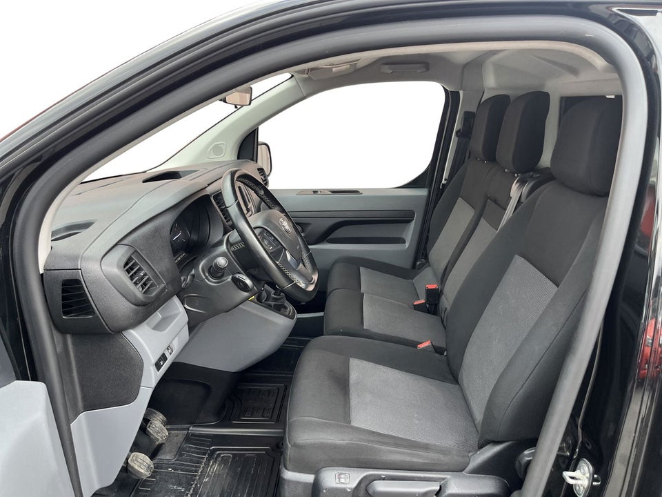 Toyota ProAce 2,0 D 144 Long Comfort Master 4d