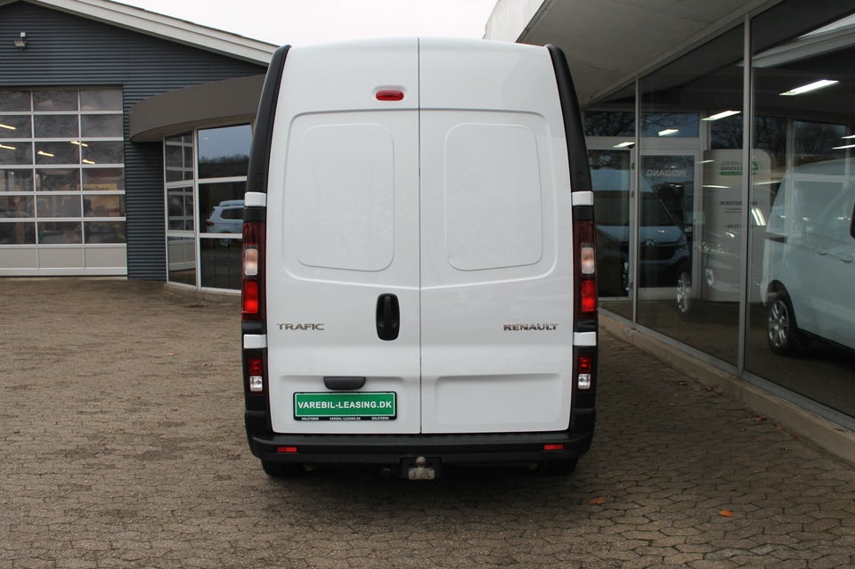 Renault Trafic T29 2,0 dCi 145 L2H2