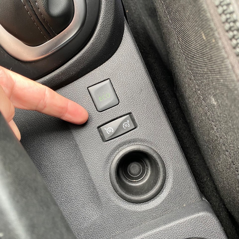 Renault Captur 1,5 dCi 90 Intens EDC 5d