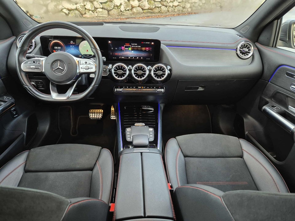 Mercedes EQA300 AMG Line 4Matic 5d