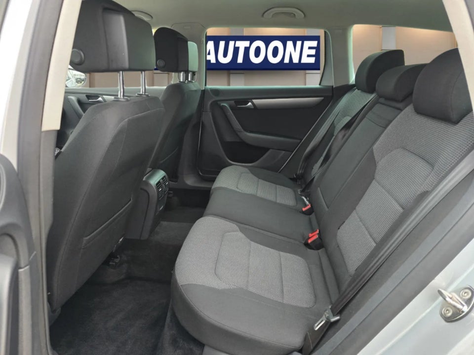 VW Passat 2,0 TDi 140 Comfortline Variant DSG BM 5d