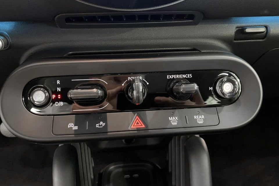 MINI Cooper E Essential Trim XS 3d