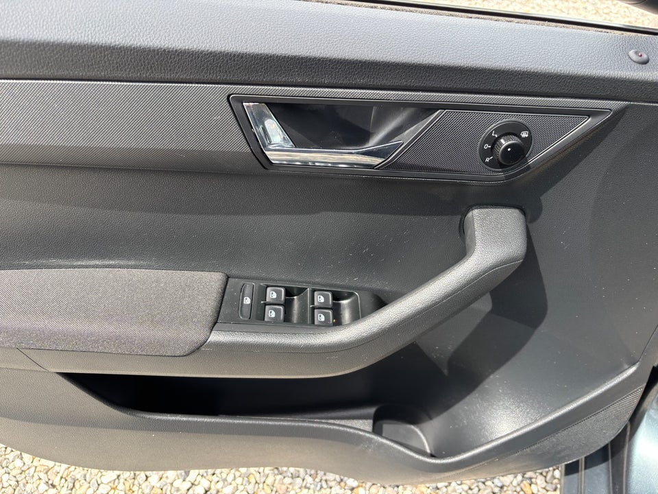 Skoda Fabia 1,0 TSi 110 Ambition Combi DSG 5d