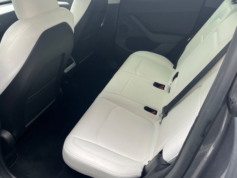 Tesla Model Y Performance AWD 5d