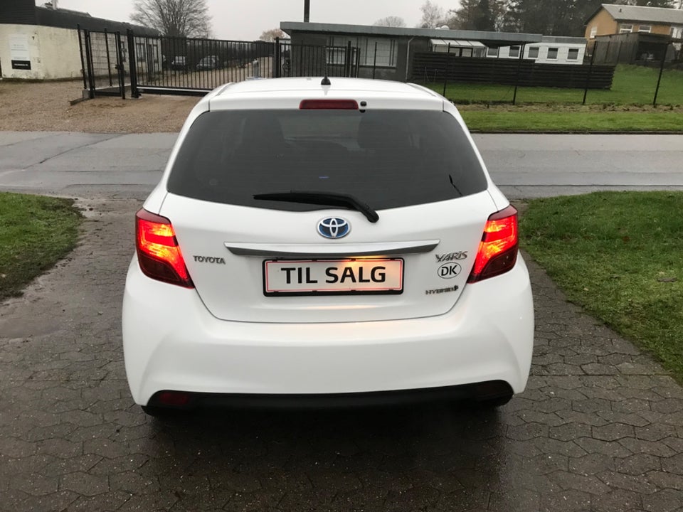 Toyota Yaris 1,5 Hybrid H2 e-CVT 5d