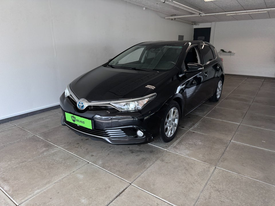Toyota Auris 1,8 Hybrid H2 Comfort CVT 5d