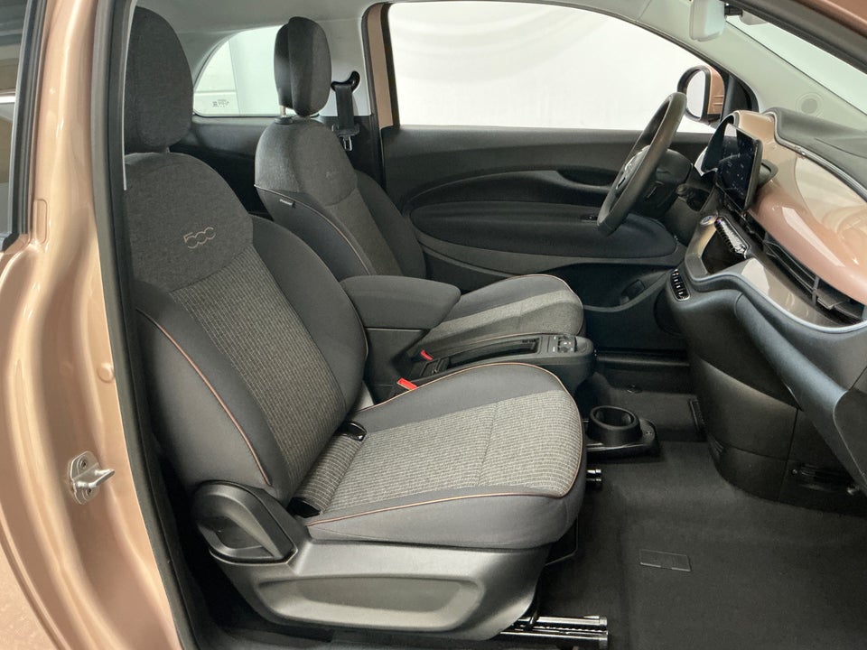 Fiat 500e 42 Icon Plus 3d