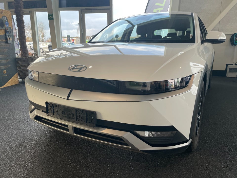 Hyundai Ioniq 5 58 Essential AWD 5d