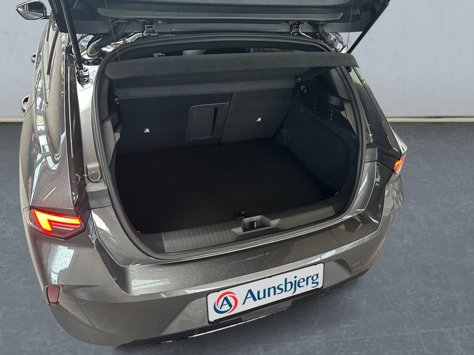 Opel Astra-e 54 GS 5d