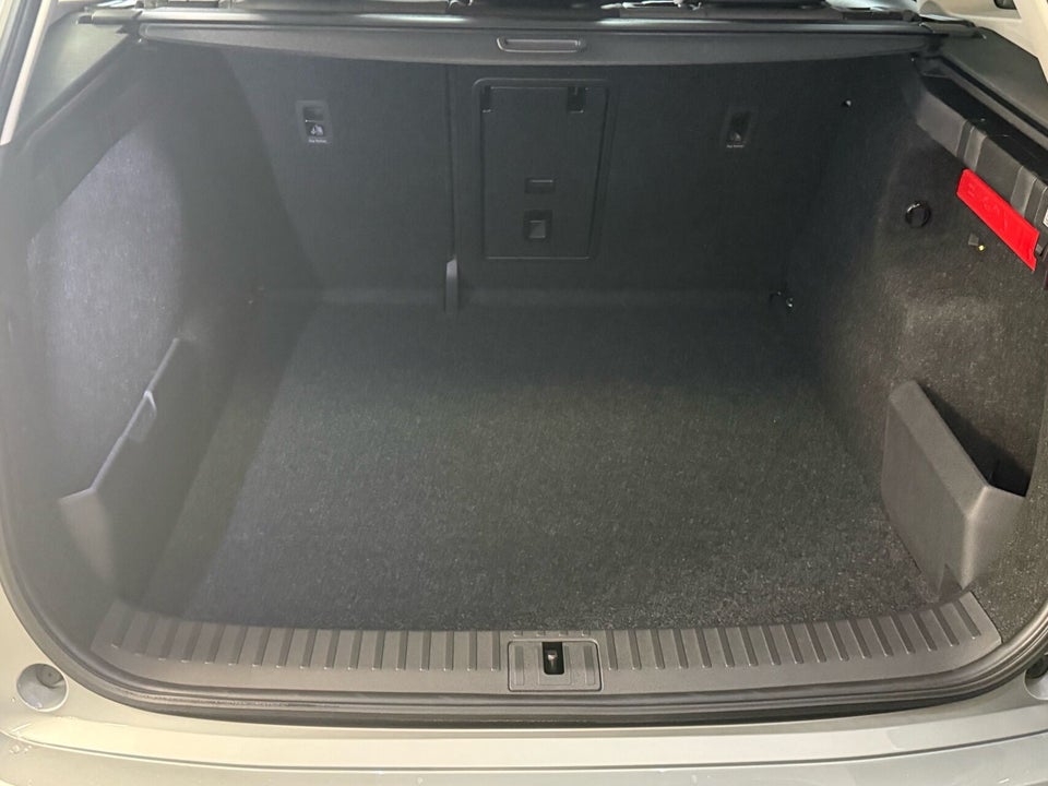 Skoda Enyaq 85 iV Selection 5d