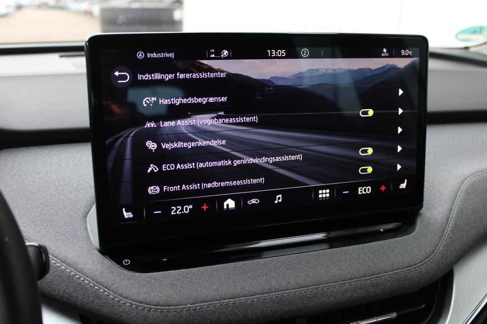 Skoda Enyaq 60 iV Loft 5d