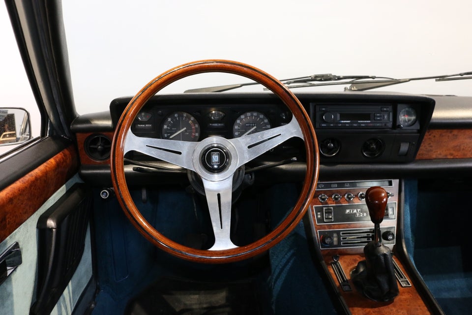 Fiat 130 3,2 Coupé 2d