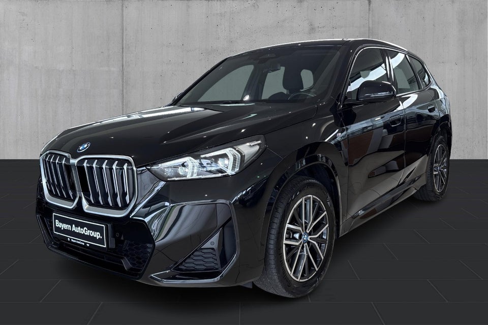BMW iX1 xDrive30 M-Sport 5d