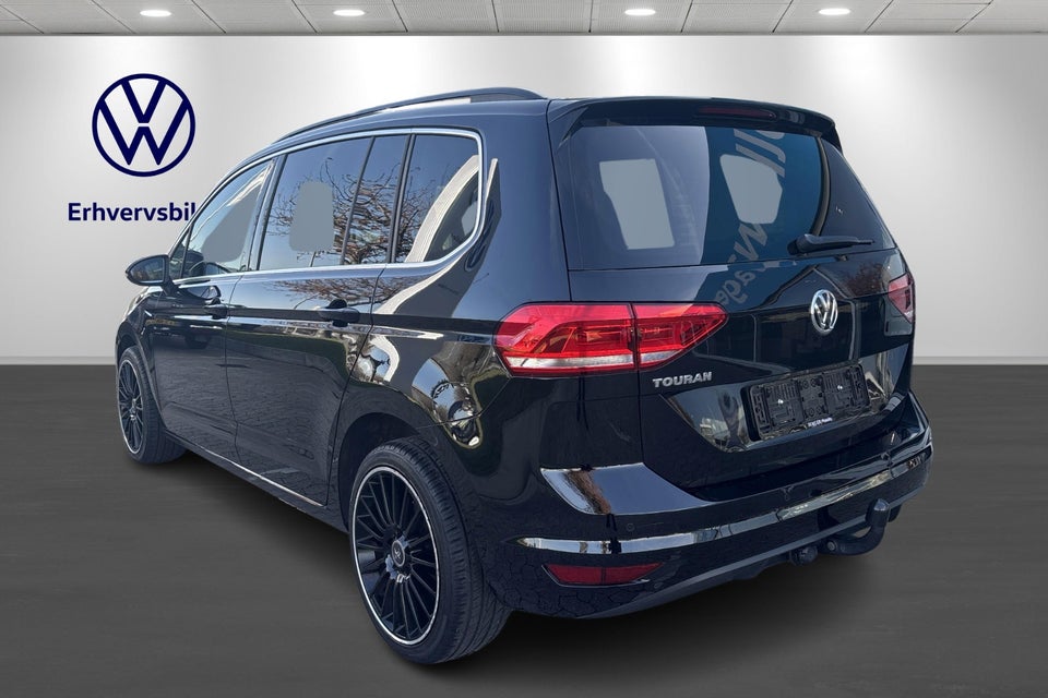 VW Touran 2,0 TDi 115 Comfortline DSG Van 5d