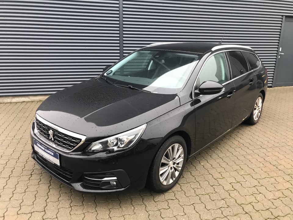 Peugeot 308 1,2 PureTech 130 Infinity SW 5d