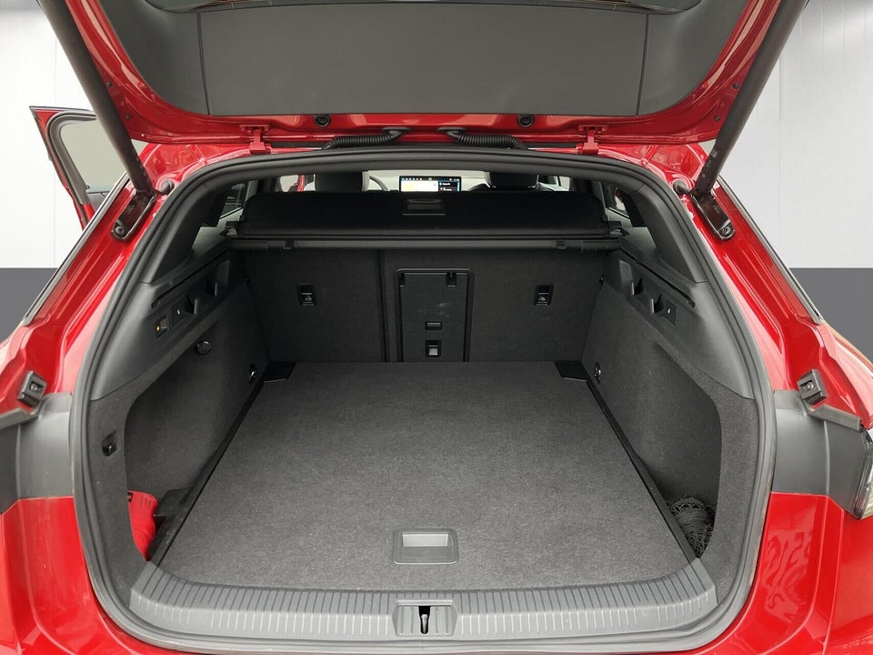 VW ID.7 77 Style+ Tourer 5d