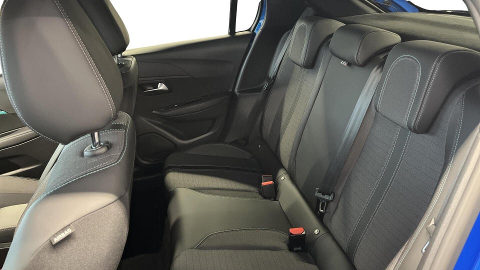 Peugeot e-208 50 Allure 5d