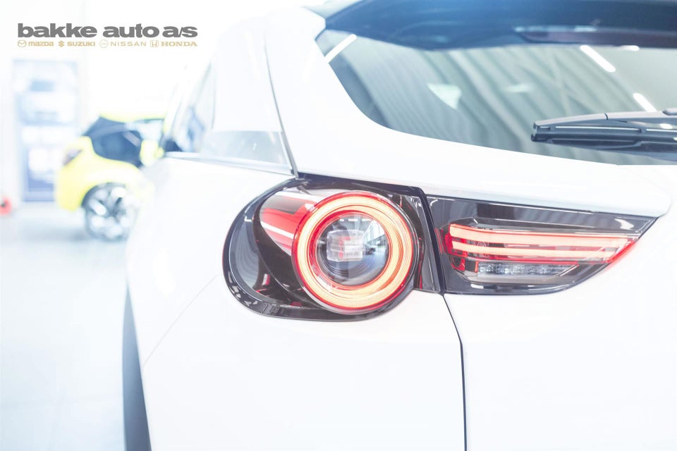 Mazda MX-30 e-SkyActiv Advantage 5d