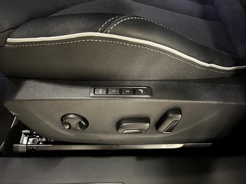 Skoda Enyaq 85x iV Sportline 5d