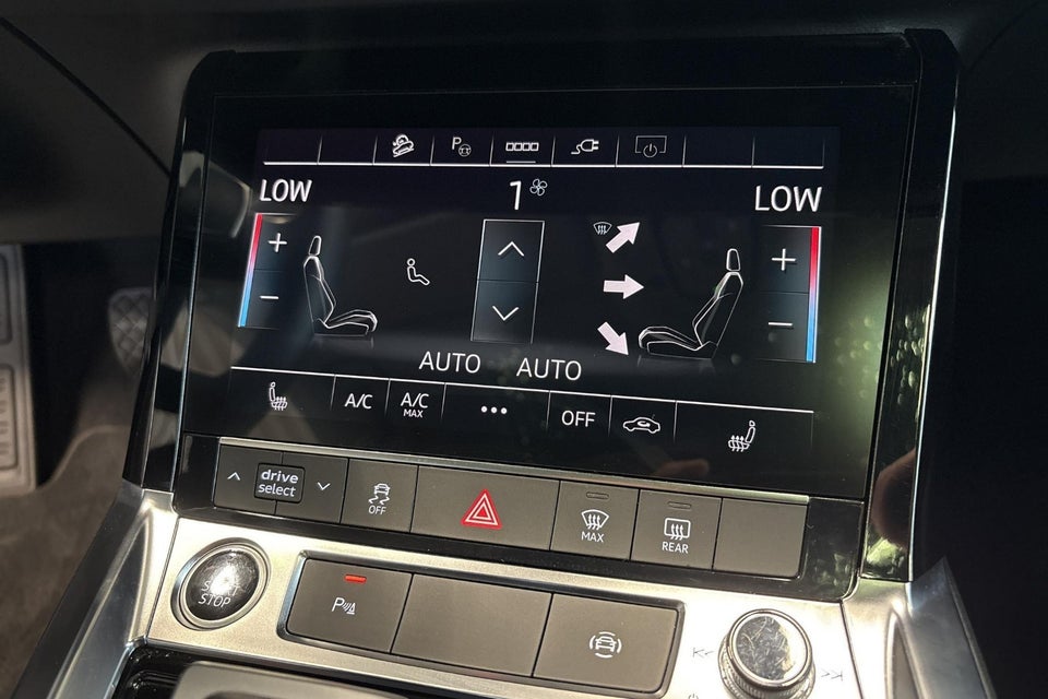 Audi e-tron 55 quattro 5d