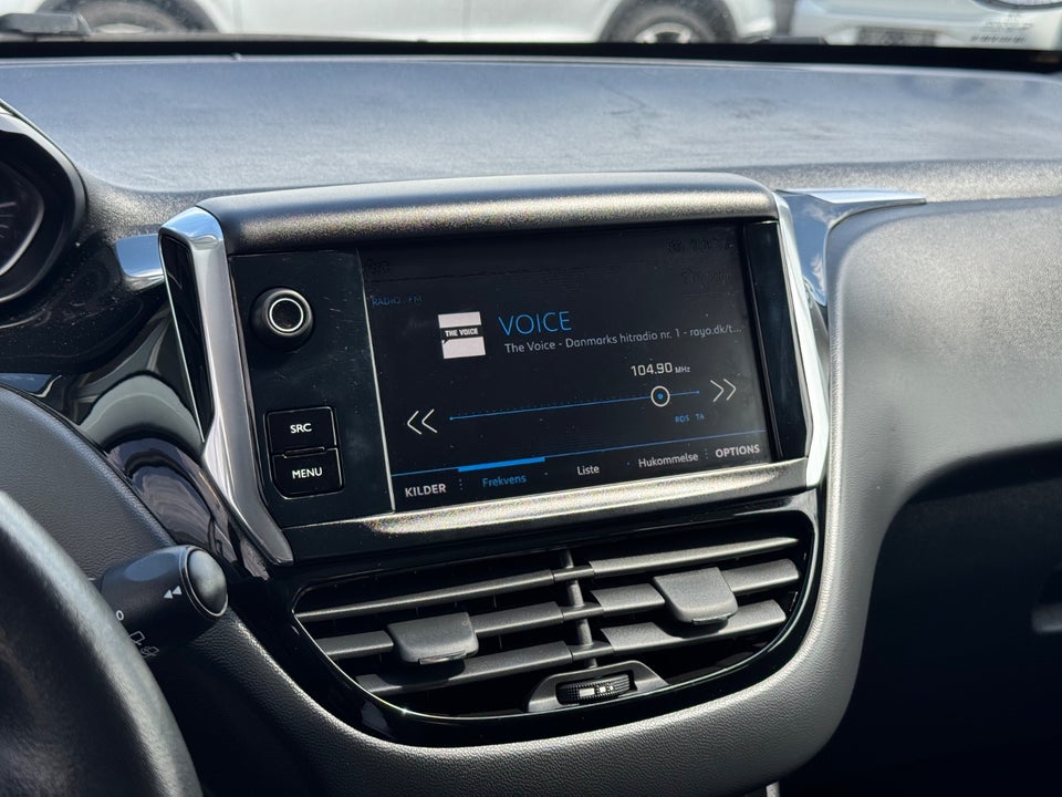 Peugeot 208 1,6 BlueHDi 100 Allure 5d