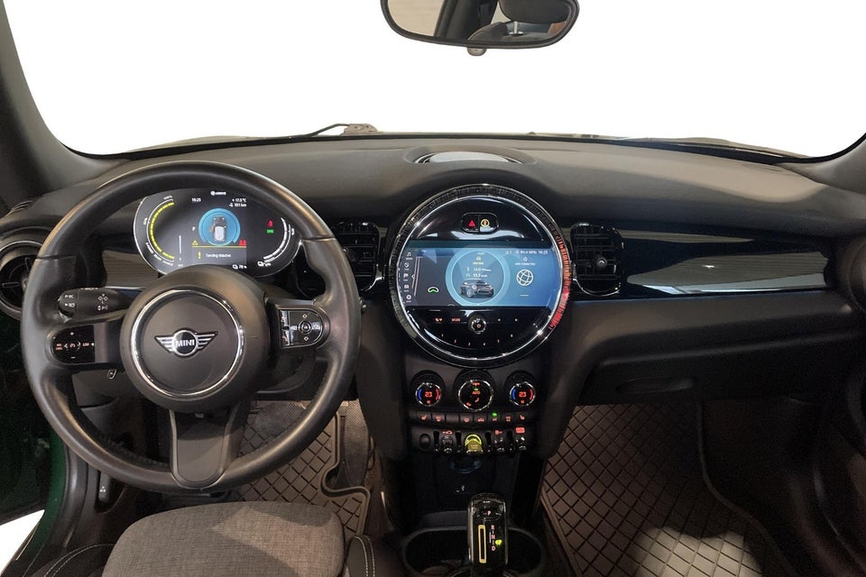 MINI Cooper SE Classic Trim 3d