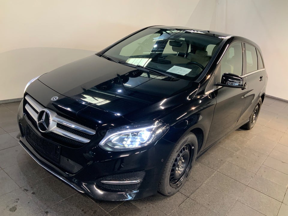 Mercedes B200 d 2,2 Urban aut. 5d