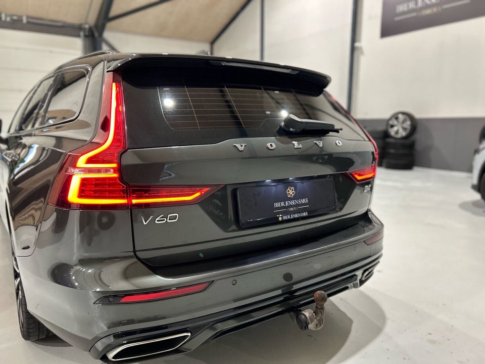 Volvo V60 2,0 B4 197 R-Design aut. 5d