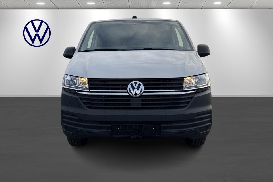 VW Transporter 2,0 TDi 150 Kassevogn DSG lang