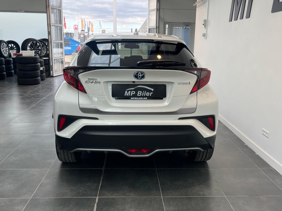 Toyota C-HR 1,8 Hybrid C-LUB Smart CVT 5d