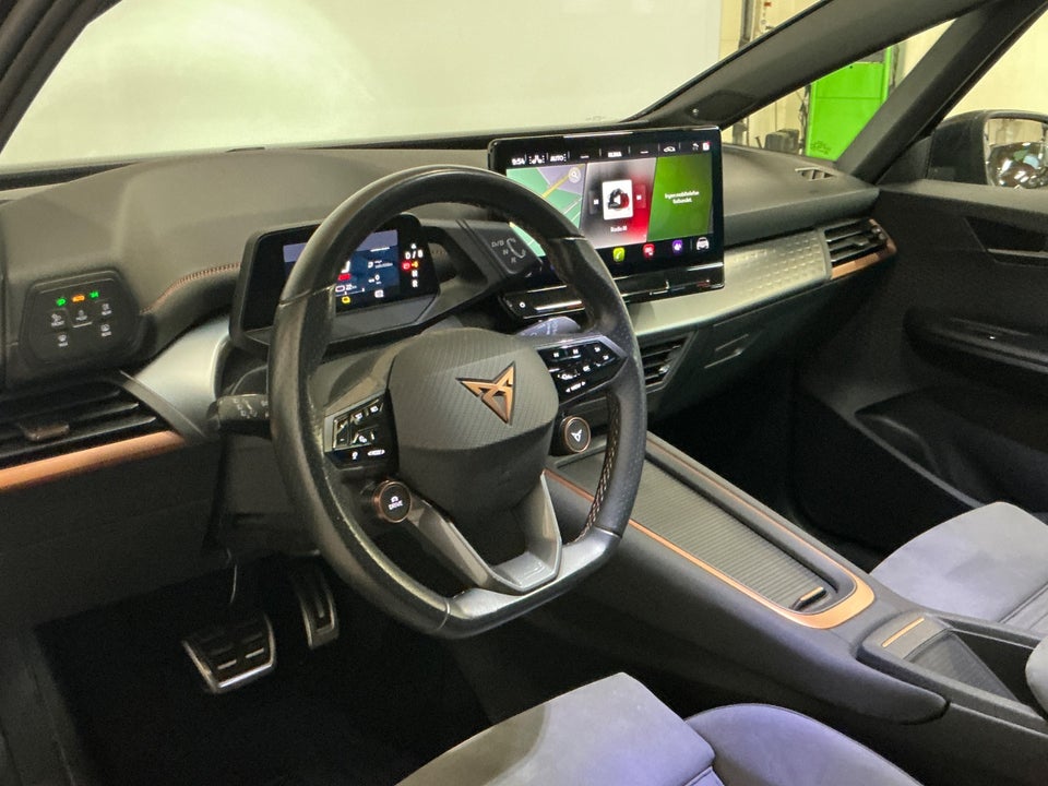 Cupra Born 77 e-Boost Dinamica Pack High 5d