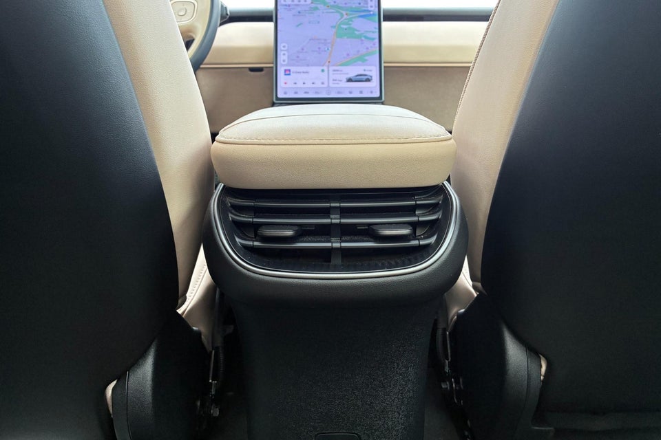 NIO ET5 100 Long Range 4d