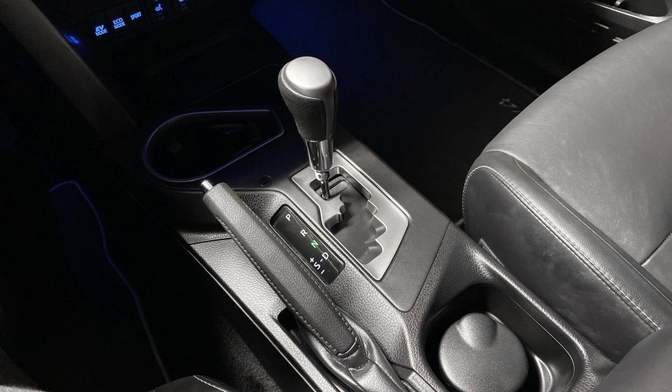 Toyota RAV4 2,5 Hybrid H3 Selected MDS 5d