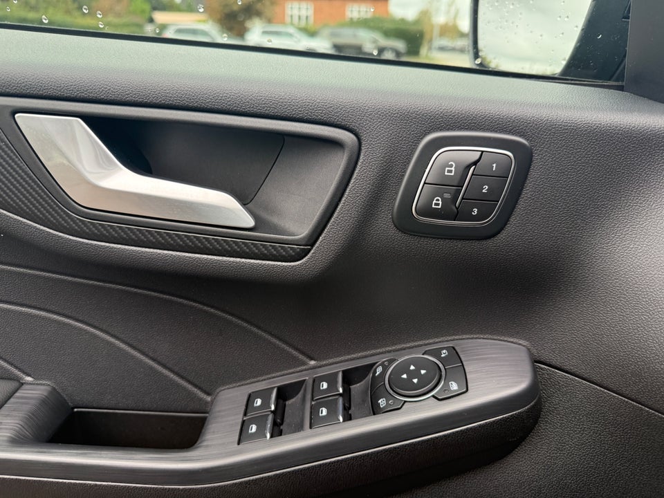 Ford Kuga 2,5 PHEV ST-Line X CVT 5d